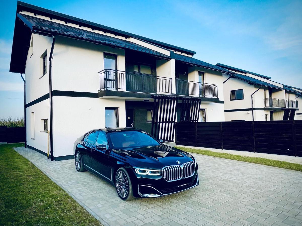 Express Estates Apartment Lisaura Bagian luar foto